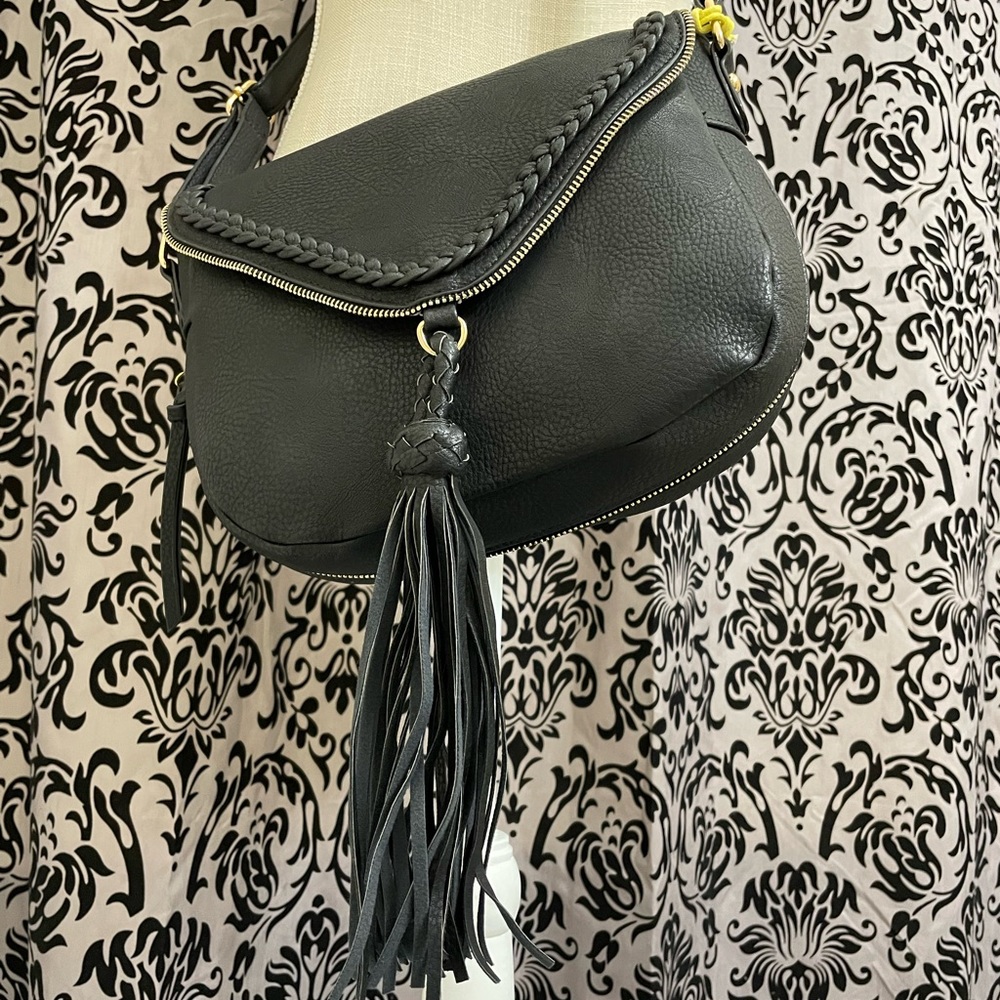 Black tassels purse